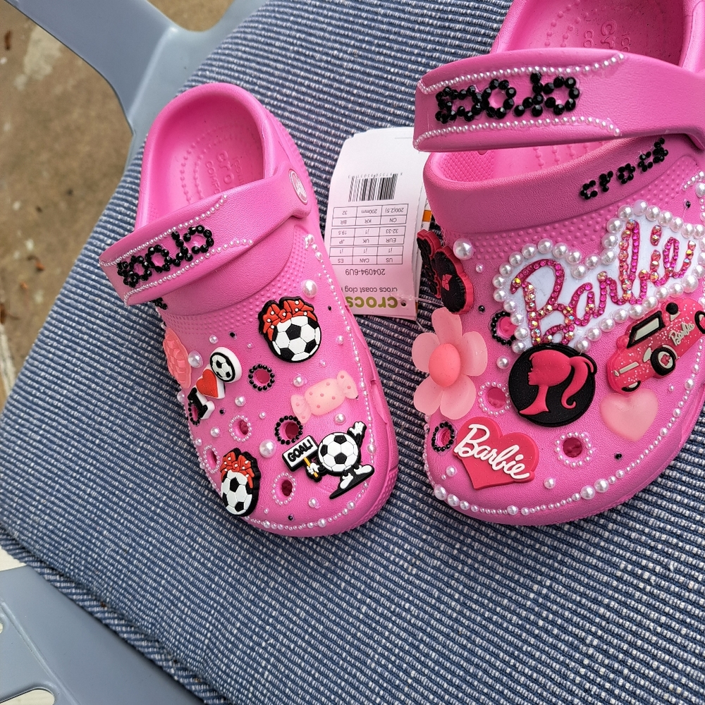 Girls Custom Crocs - Picture 4 of 5